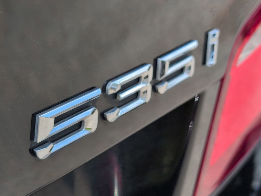 2011 BMW 5 Series 535i