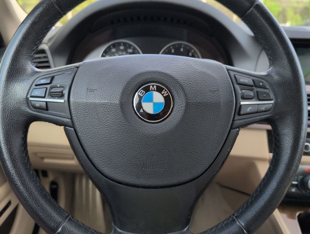 2011 BMW 5 Series 535i