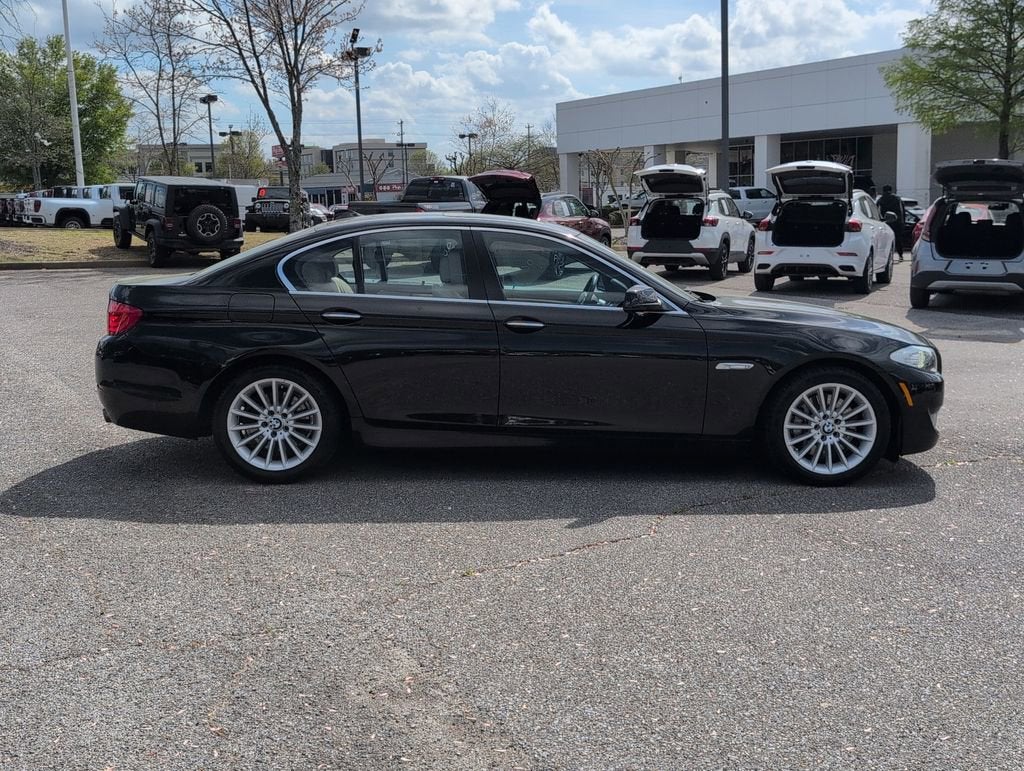 2011 BMW 5 Series 535i